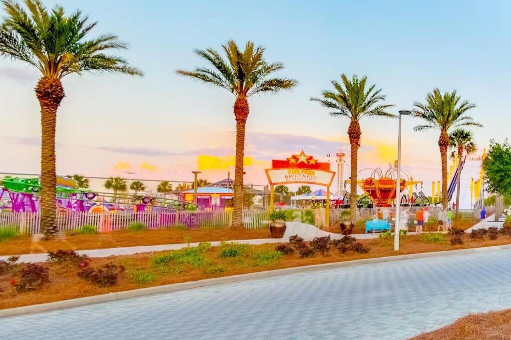 Front At Tidewater Resort, Pcb